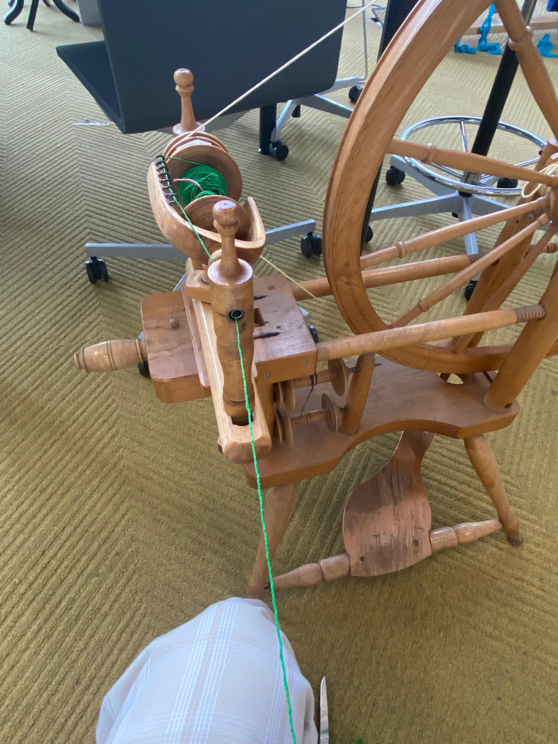 Spinning trash bags into a yarn (UME)